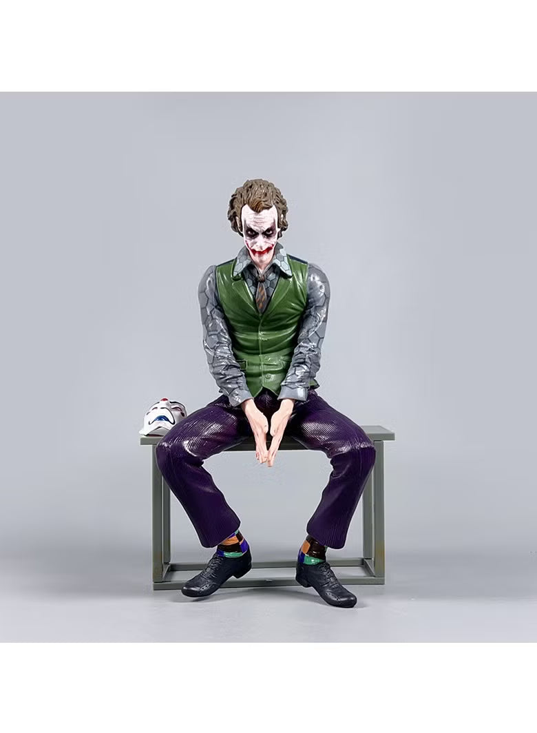 مجسم الجوكر بتصميم واقعي وتفاصيل دقيقة – تمثال للعرض والاقتناء | Realistic Joker Collectible Figure – Detailed Display Statue