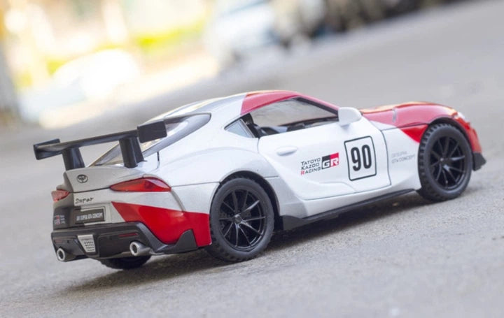 مجسم سيارة سباق تويوتا رياضية 1:32 – نموذج معدني واقعي بتفاصيل دقيقة | 1:32Toyota Racing Car Model – Realistic Detailed Die-Cast Collectible